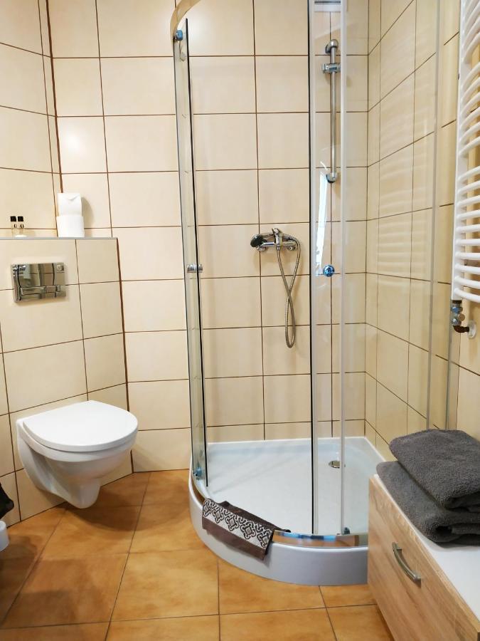 Moris Pokoje Goscinne Leba Exteriér fotografie